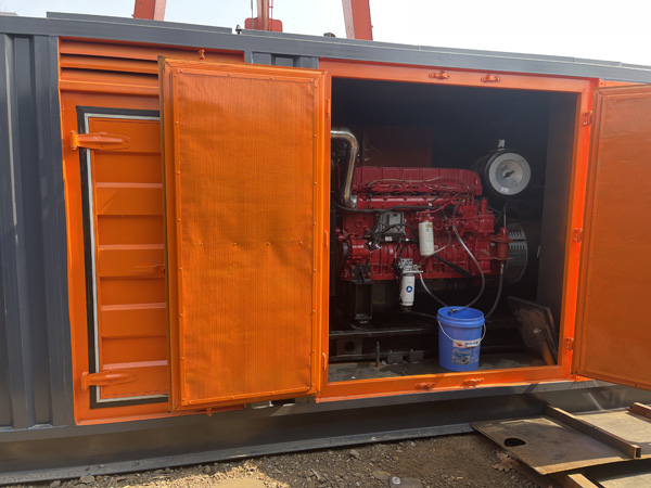 曾都哪些因素会影响 200KW 柴油发电机的燃油消耗率？