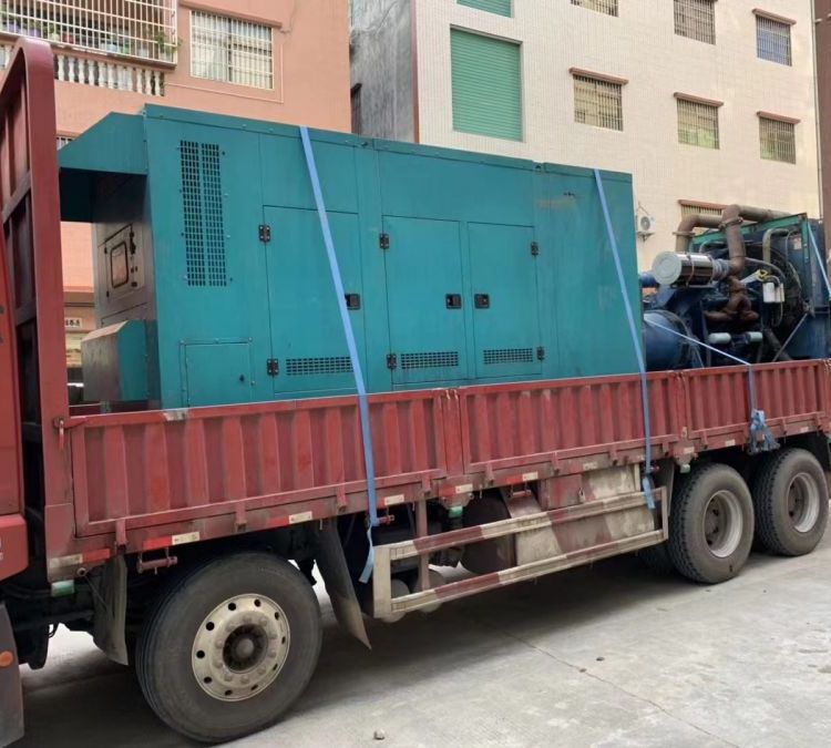 曾都如何在不同负载率下确保 400KW 柴油发电机组的正常运行？