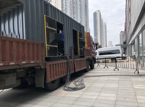 曾都低温环境下，柴油发电机组电池充满电的具体时间受哪些因素影响？
